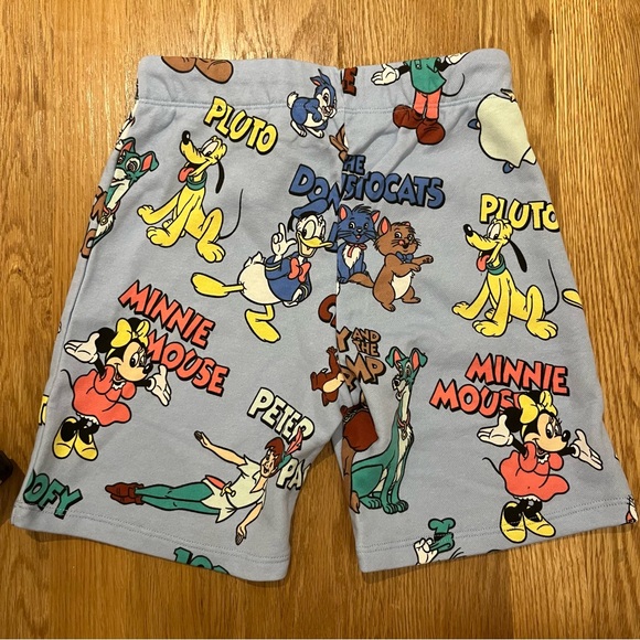 NWT H&M Disney 100 2-Piece Set (Kids 7) - Picture 5 of 8